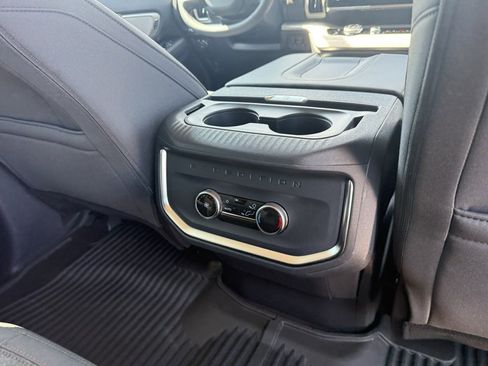 New 2025 Ford Expedition Max Active image 44