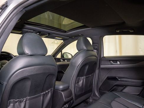 Used 2022 Kia K5 GT-Line w/ GT-Line FWD Premium Package image 8