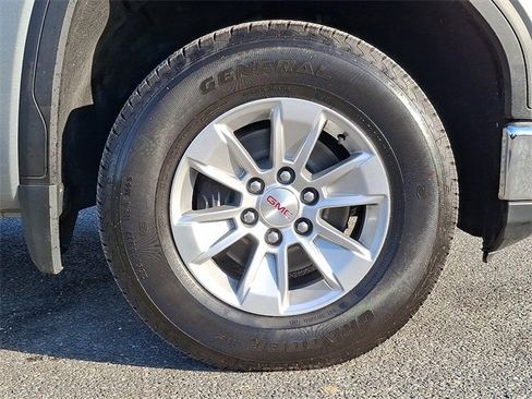 Certified 2024 GMC Sierra 1500 Pro w/ Pro Value Package image 8