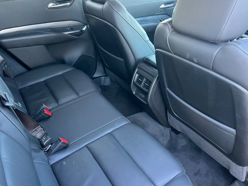 Certified 2025 Cadillac XT4 Premium Luxury image 18