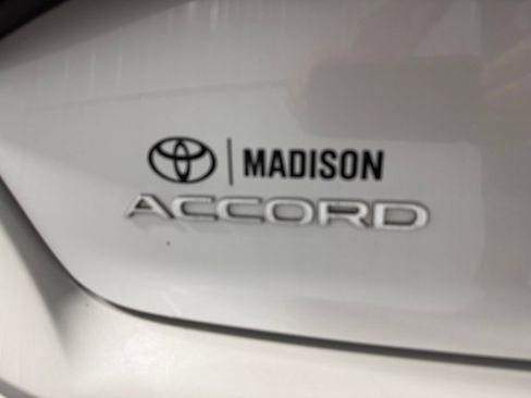 Used 2024 Honda Accord EX image 42