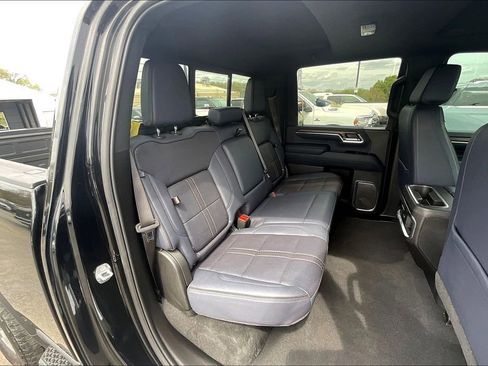 Used 2024 Chevrolet Silverado 2500 High Country AWD/4WD image 27