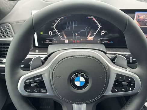 New 2026 BMW X7 xDrive40i w/ M Sport Package image 15