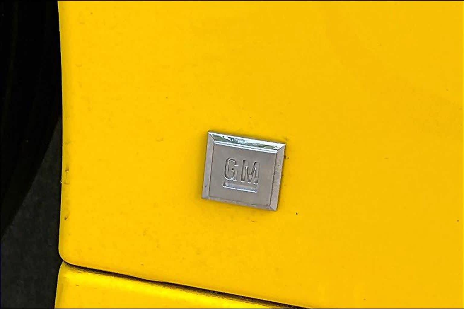 Used 2007 Chevrolet Corvette Coupe w/ Preferred Equipment Group RWD image 9