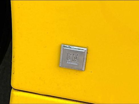 Used 2007 Chevrolet Corvette Coupe w/ Preferred Equipment Group RWD image 9