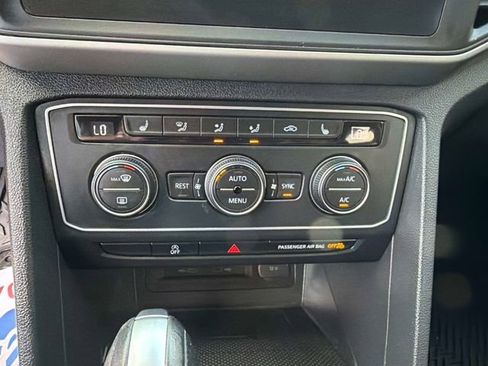 Used 2021 Volkswagen Atlas SE image 22