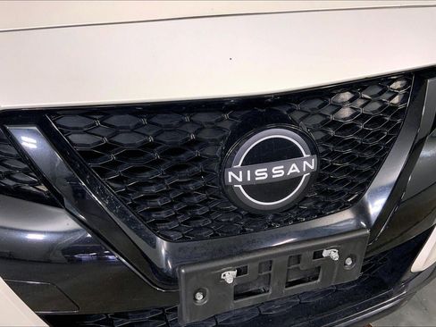 Used 2023 Nissan Maxima SR image 29