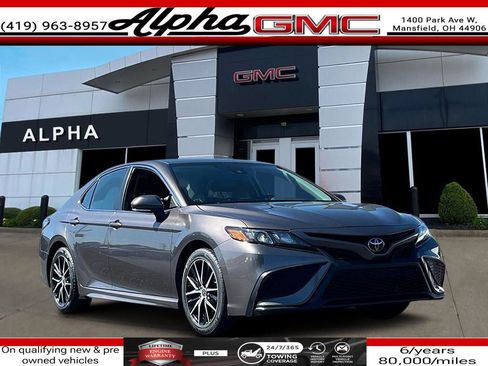Used 2023 Toyota Camry SE image 1