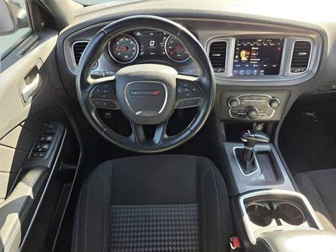 Used 2023 Dodge Charger SXT image 28