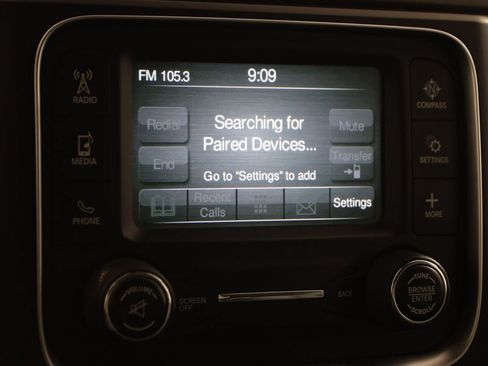 Used 2016 RAM 1500 ST AWD/4WD image 27