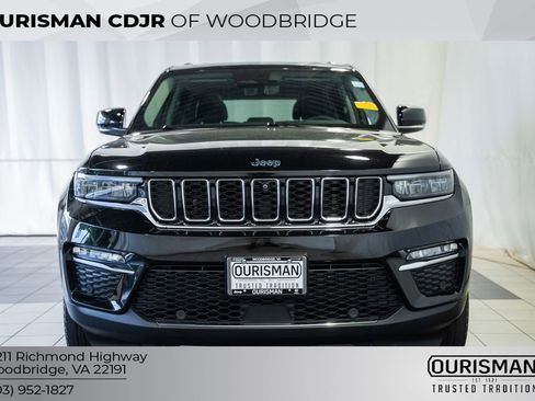 Used 2022 Jeep Grand Cherokee Limited 4xe w/ Luxury Tech Group II AWD/4WD image 2