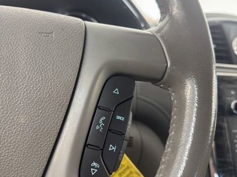 Used 2014 Buick Enclave Convenience w/ LPO, Cargo Convenience Pkg FWD image 5