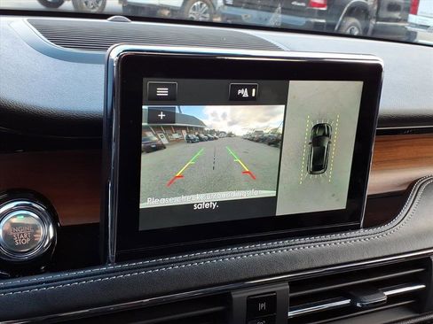 Used 2022 Lincoln Corsair Reserve w/ Equipment Group 201A image 20