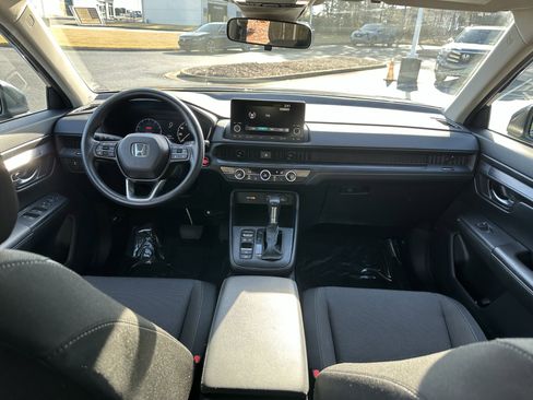 Used 2025 Honda CR-V LX image 31
