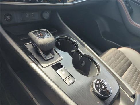 Used 2026 Nissan Rogue SV image 12