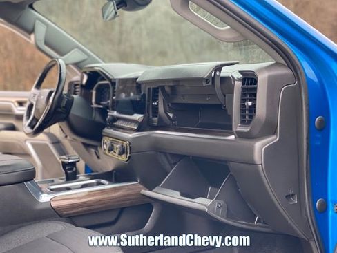 Used 2023 Chevrolet Silverado 1500 RST AWD/4WD image 22