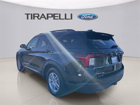 New 2025 Ford Explorer Active image 7