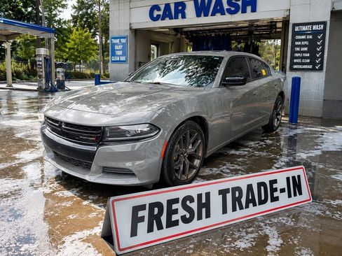 Used 2023 Dodge Charger SXT w/ Blacktop Package RWD image 1
