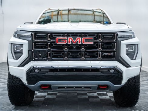 Used 2024 GMC Canyon AT4X AWD/4WD image 2