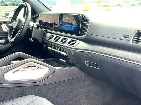 Used 2024 Mercedes-Benz GLE 450 4MATIC image 24