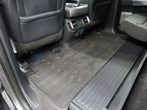 Used 2024 Ford F150 Platinum w/ FX4 Off-Road Package image 56