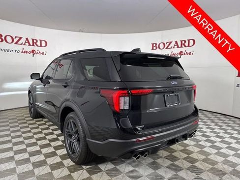 Certified 2025 Ford Explorer ST image 5