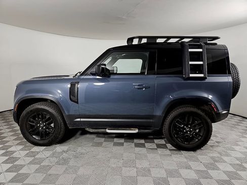 Used 2023 Land Rover Defender 90 S image 7