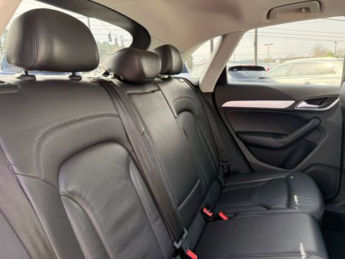 Used 2017 Audi Q3 2.0T Premium image 30