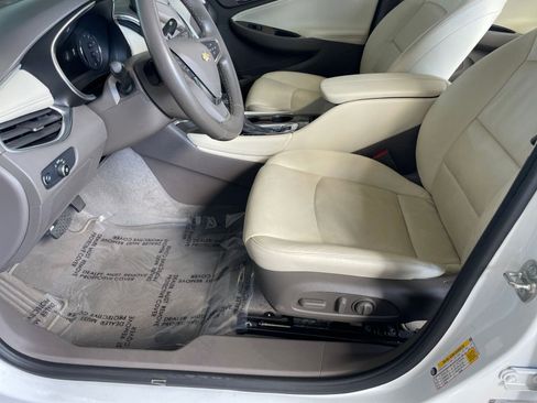 Used 2024 Chevrolet Malibu LT image 24