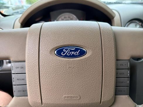 Used 2006 Ford F150 Lariat image 38