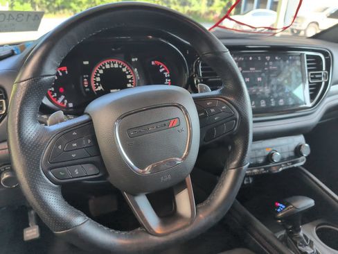 Used 2025 Dodge Durango GT AWD/4WD image 12