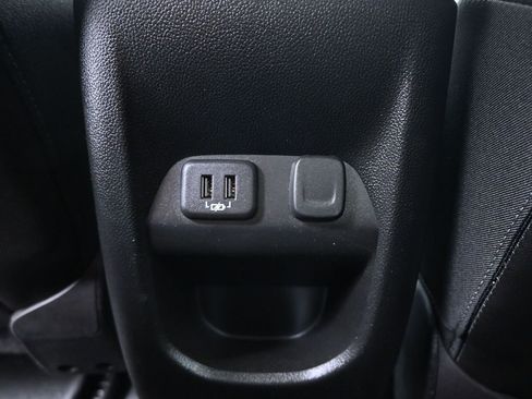 Used 2022 Chevrolet Colorado ZR2 w/ ZR2 Dusk Special Edition image 27