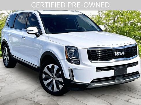 Certified 2022 Kia Telluride S AWD/4WD image 10