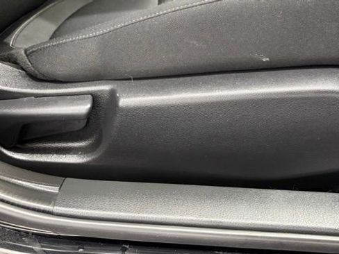 Used 2019 Honda Civic EX image 21