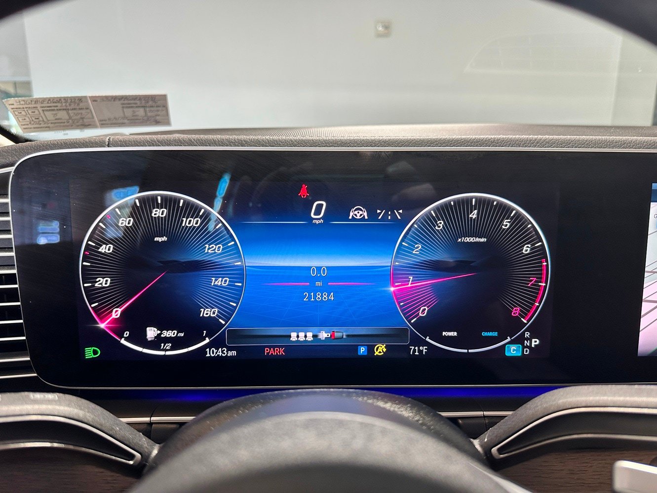 Used 2025 Mercedes-Benz GLE 350 4MATIC w/ AMG Line Exterior image 18