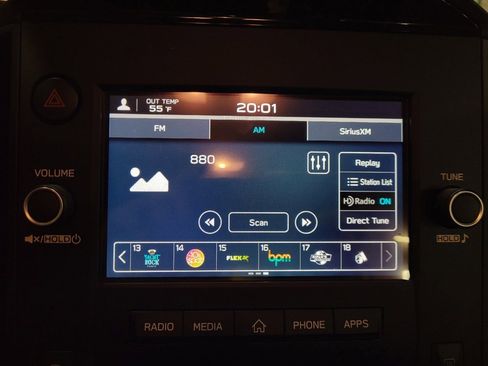 Used 2024 Subaru Impreza 2.0i image 25