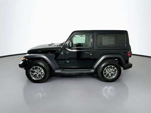 Used 2024 Jeep Wrangler Sport AWD/4WD image 4