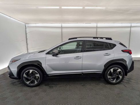 Used 2024 Subaru Crosstrek 2.5i Limited w/ Crosstrek Mirror Package image 3