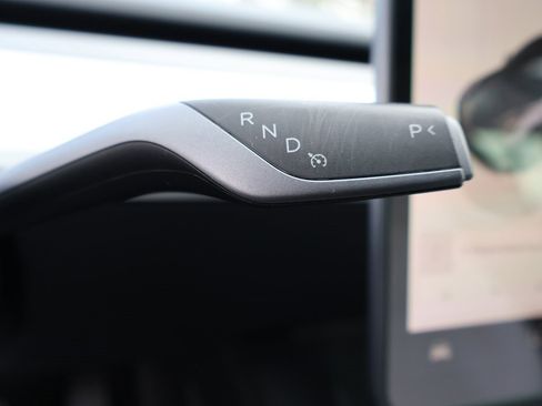 Used 2022 Tesla Model 3 image 45