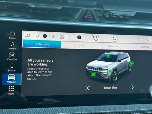 New 2026 Jeep Cherokee Laredo AWD/4WD image 34