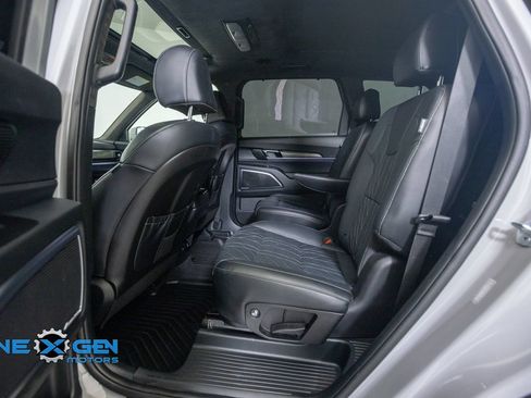 Used 2025 Kia Telluride SX Prestige X-Line AWD/4WD image 28