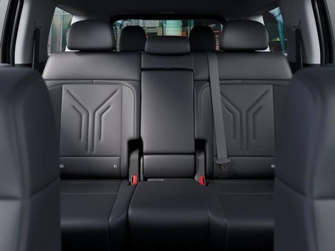 New 2026 Hyundai Santa Fe XRT image 12