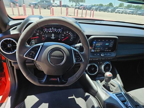 Used 2021 Chevrolet Camaro SS image 14