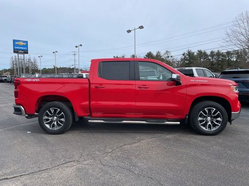 Used 2023 Chevrolet Silverado 1500 LT AWD/4WD image 10