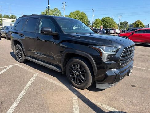 Used 2024 Toyota Sequoia Limited w/ Nightshade Package AWD/4WD image 13