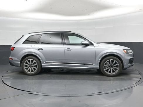 Used 2023 Audi Q7 2.0T Premium Plus w/ Premium Plus Package AWD/4WD image 2