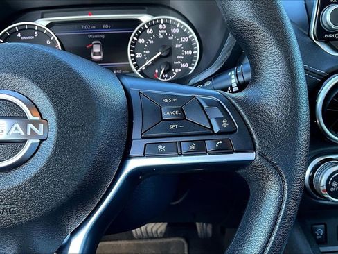 Used 2024 Nissan Sentra SV image 11