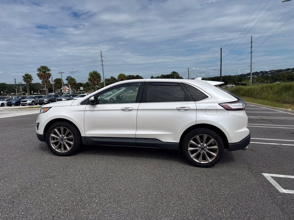 Used 2018 Ford Edge Titanium w/ Equipment Group 301A AWD/4WD image 4