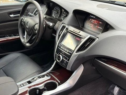 Used 2016 Acura TLX V6 w/ Technology Package FWD image 8
