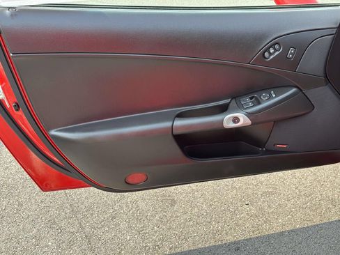Used 2008 Chevrolet Corvette Coupe w/ Preferred Equipment Group RWD image 20